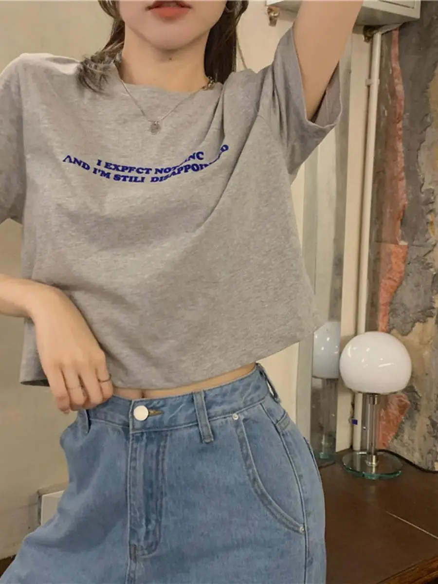 Summer  Loose ort Sve T-irt Women's Korean Sle Printed Letter Top Casual Commute Sle round Ne ort Length