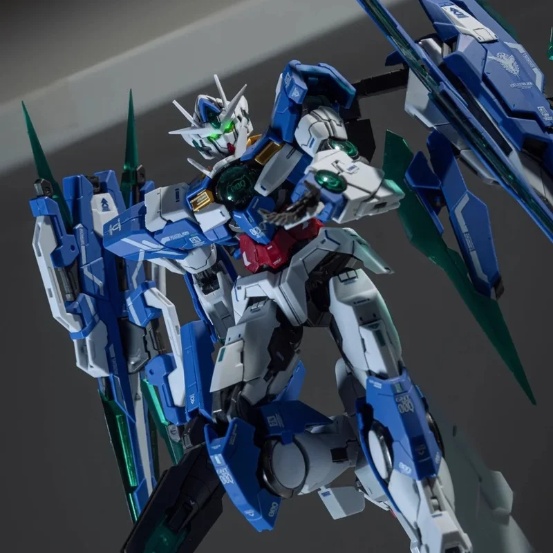 【재고 있음】 다반 8822 MG 1/100 모델 키트 00Q OOQ 풀 세이버 MB 스타일 GNT-0000 조립 액션 피규어 로봇 플라스틱 모델 장난감