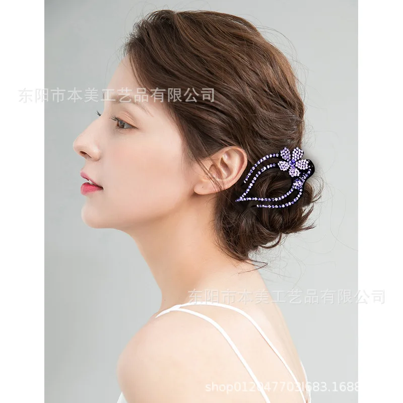 مشبك شعر كبير بثلاثة أسنان على شكل منقار البط مرصع بالراينستون للجزء الخلفي من الرأس، متعدد الاستخدامات