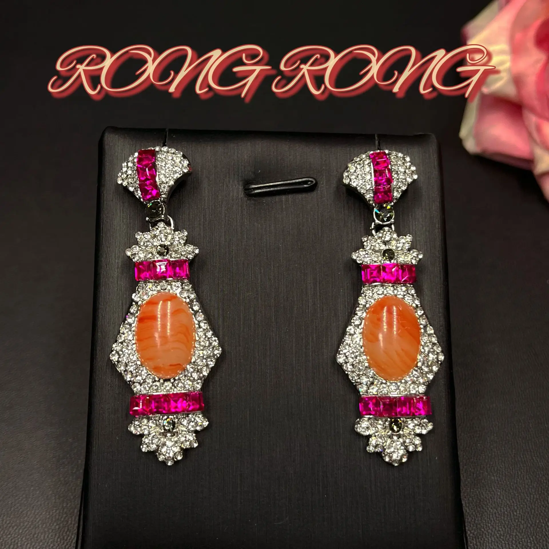 Medieval Heavy Industry Full Diamond Imitation Chalcedony Agate Earrings High-end Niche Design Light Luxury Retro Earrings