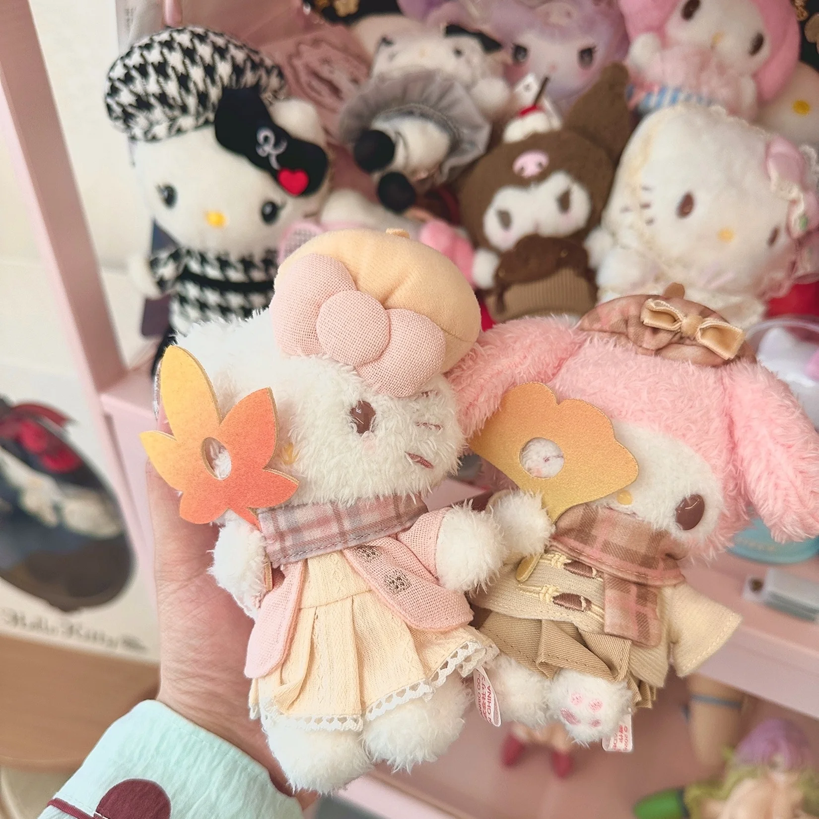 Sanrio Hello Kitty Maple Leaf Ginkgo Accessories Beret Outfit Coordination Autumn Day Fallen Leaves Series Plush Keychain Gift
