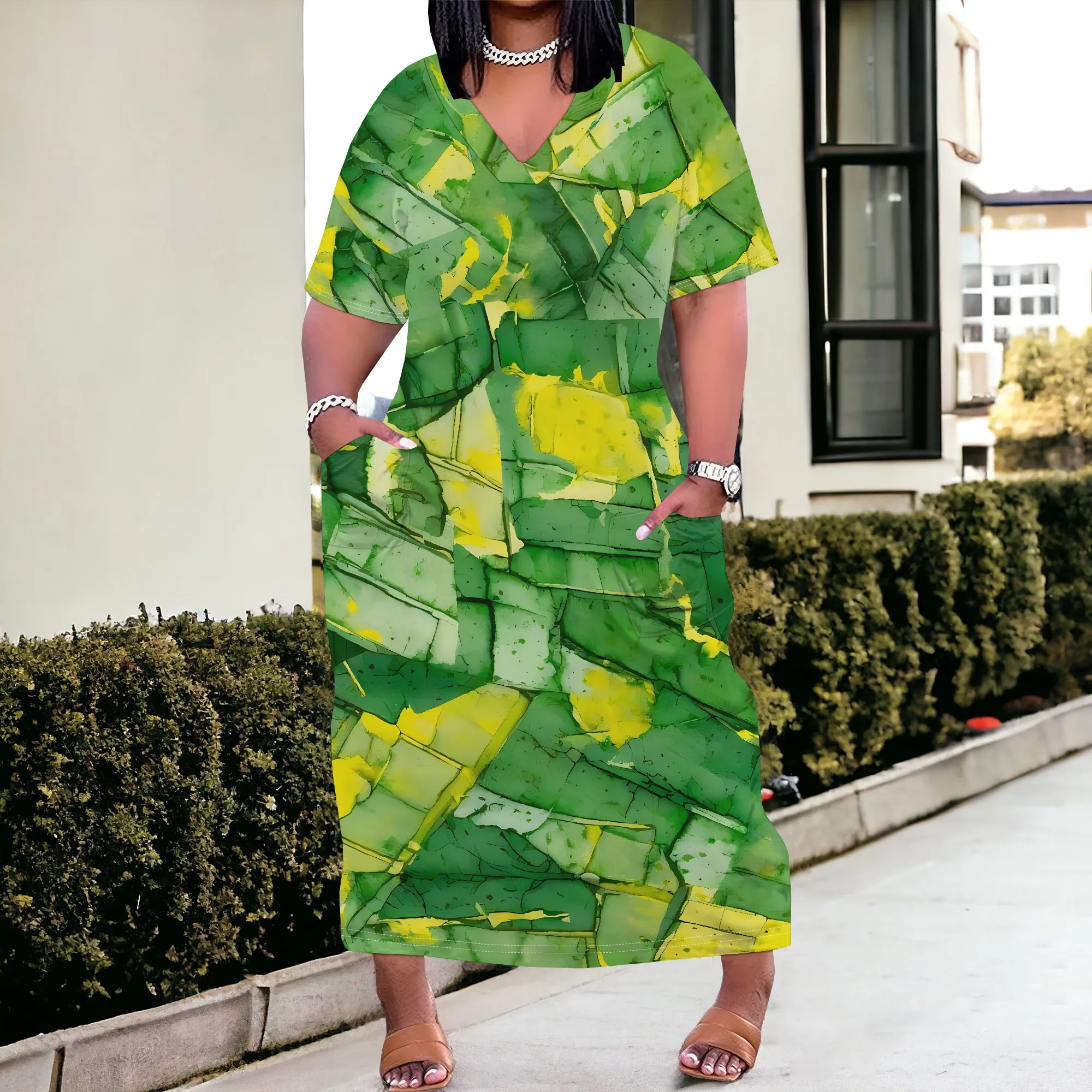 

Nupusa Plus Size Maxi Dress Green Patchwork Print V Neck Short Sleeve Pocketed Dress