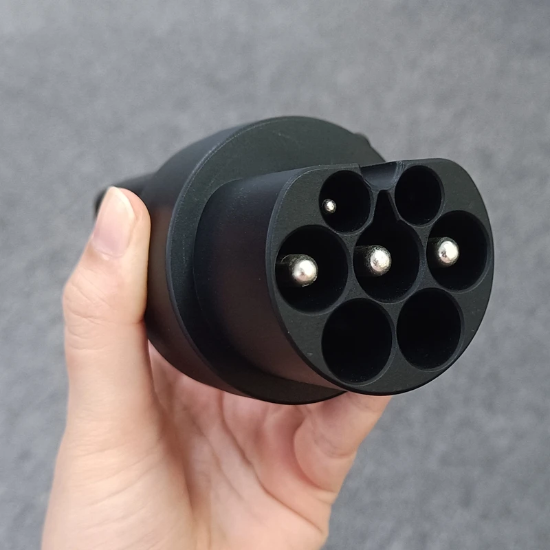 

Electric Vehicle EV Connectors Charging Adapter AC EV Charger Adapter for Tesla Adpater From Type 2 to Tesla