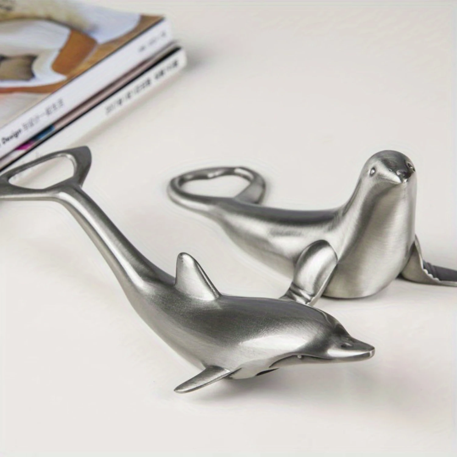 1pc, Sea Lion & Dolphin Shaped Metal Bottle Openers, Alloy Multi- Wine Beer Bottle Opener, High-Grade Kitchen Tool, Sil