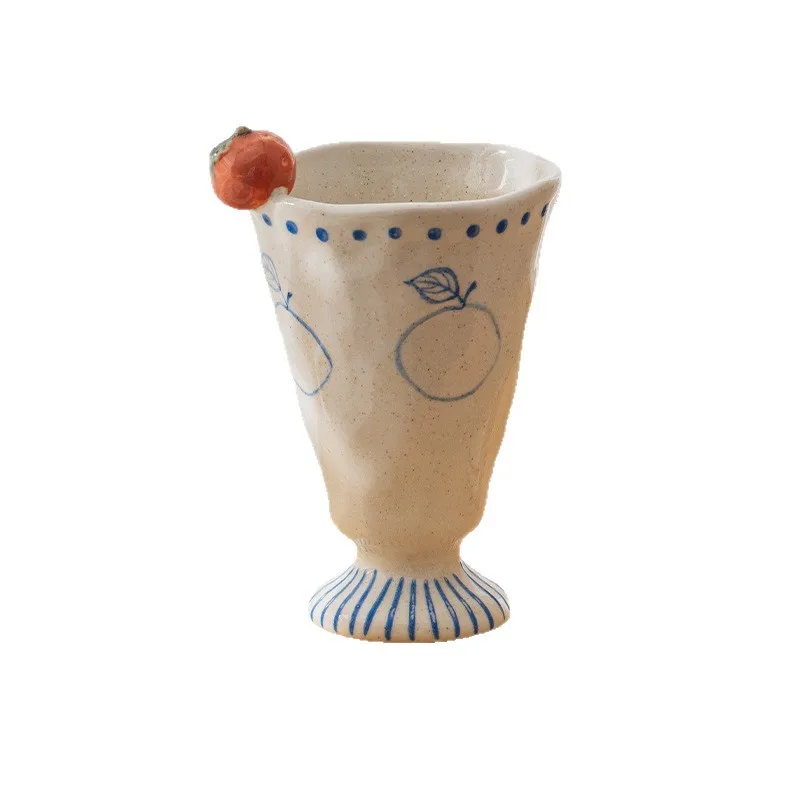 

CX niche design coarse pottery hand-painted hand-glazed strawberry hand-held iron latte coffee cup