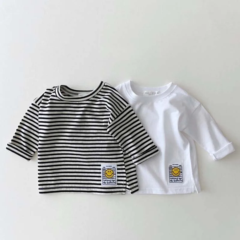 

Autumn Baby Boy Long Sleeve Tops Smiley T Shirts Kids Bottoming Shirts Fashion Toddler Girl Tee Simple Stripes Children Clothing