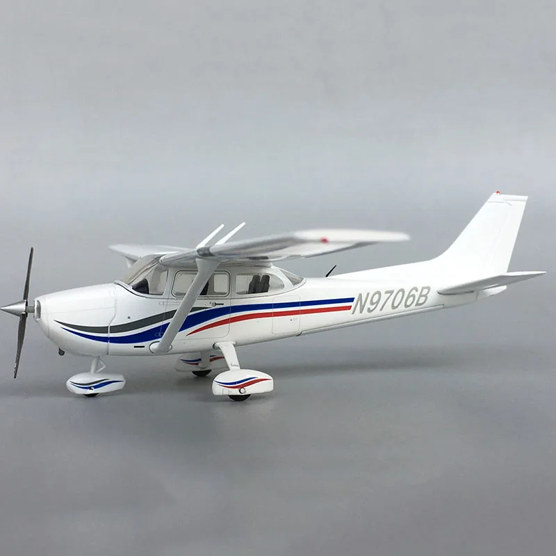 セスナ172l汎用航空機n926mnダイキャスト1/72スケール合金モデル