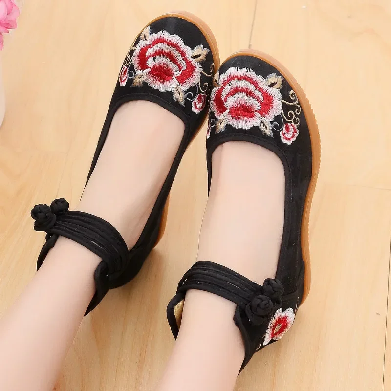 Chinese Style Women Canvas Hidden Platform Shoes Flower Embroidered Vintage Ladies Casual Ankle Strap Shoes kjm89