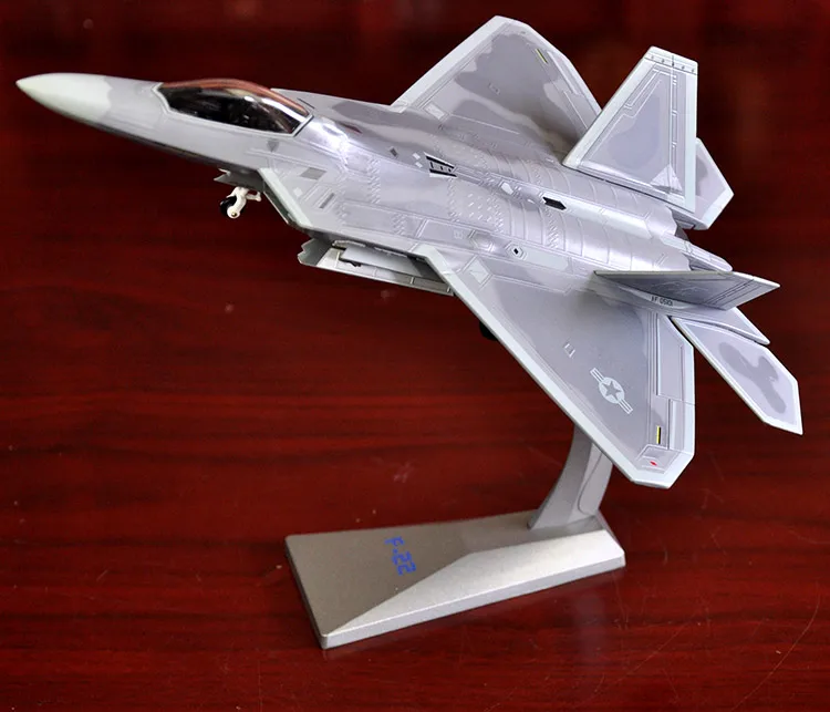 27CM long Military enthusiast # 1:72 America air force modern Simulated aircraft F-22 Fighter battleplane alloy Model statue