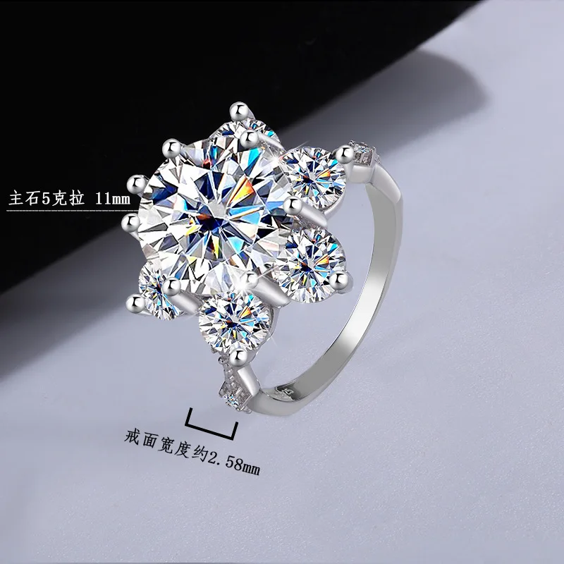 Wholesale Women's PT950 Platinum Moissanite Ring, 5 Carat Crown Design, Super Sparkly Pigeon Egg Wedding Ring