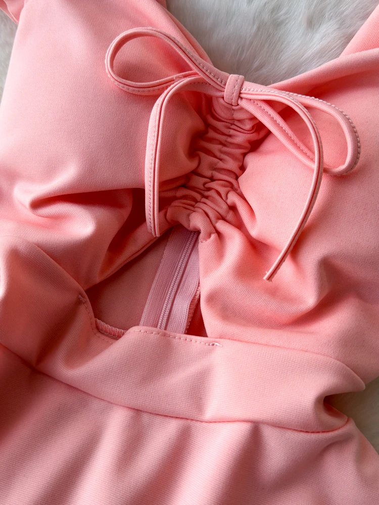 Foamlina seksowna klubowa sukienka damska modna solidna z koronkowym dekolt w szpic wycięty z latającym rękawem wysoka talia letnia krótka sukienka