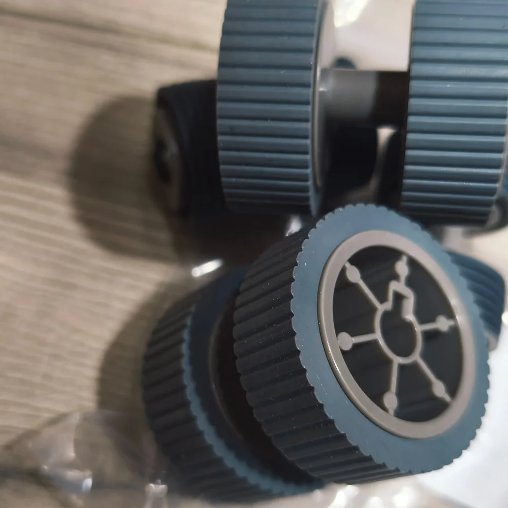 

1X PA03540-0001 PA03540-0002 Тормозной ролик для Fujitsu fi-6130 fi-6140 fi-6230 fi-6240 Fi-6125 Fi-6225 IX500