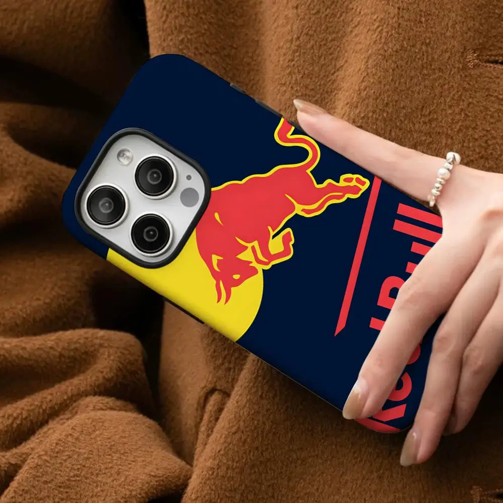 Fashion Red B-Bull Mouse Pad For IPhone 16Promax 16 15 14 13 12 11 Pro Max Plus Glossy HD Hard PC Cover