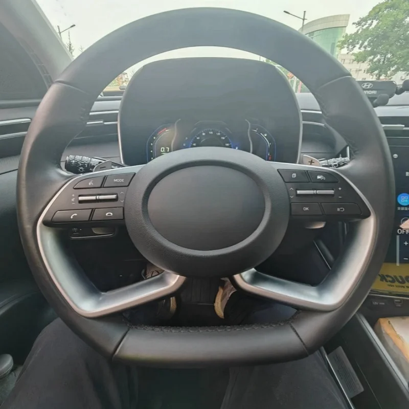 

Car Steering Wheel Cover Genuine Leather For Hyundai AVANTE Santa Cruz Tucson Plug I20 Tucson Hyunda Steering-Wheel Cover Wrap