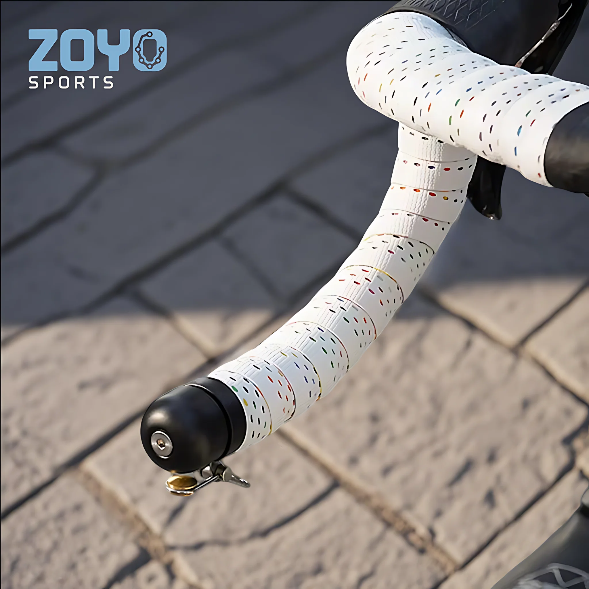 

ZOYOSPORTS Bicycle Bell Clear Loud Sound MTB Road Bike Handlebar Plug Horn Suitable for 22.2mm Handlebar Plug 80dB Bell 1PCS