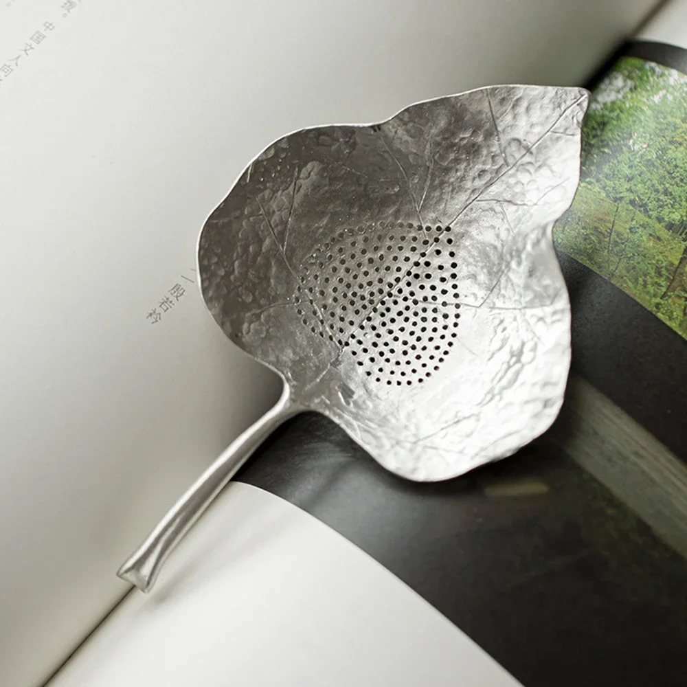 Silver Plated Solid Tin Tea Filter Delicate Bodhi Leaf Design Portable Strainer Matching Fair Cup for Daily Tea Brewing Ritual