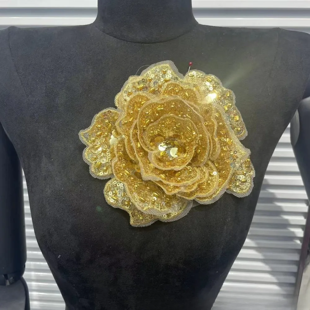 

High End Lolita Embroidery Decal Hand Sewn Three-dimensional Flower DIY Women's Camellia Clothing Fabric Decoration
