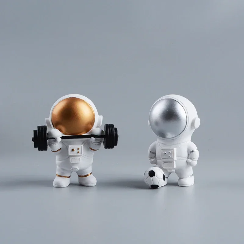 Мультяшные креативные поделки, милые миниатюрные спортивные астронавты, движение, космонавт, аксессуары для домашнего декора, фигурки, настольное украшение, подарок