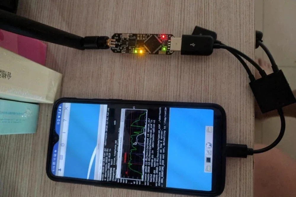 New Bluetooth Protocol Analyzer Bluetooth Experimentation Gadget Supports BLE for Ubertooth One