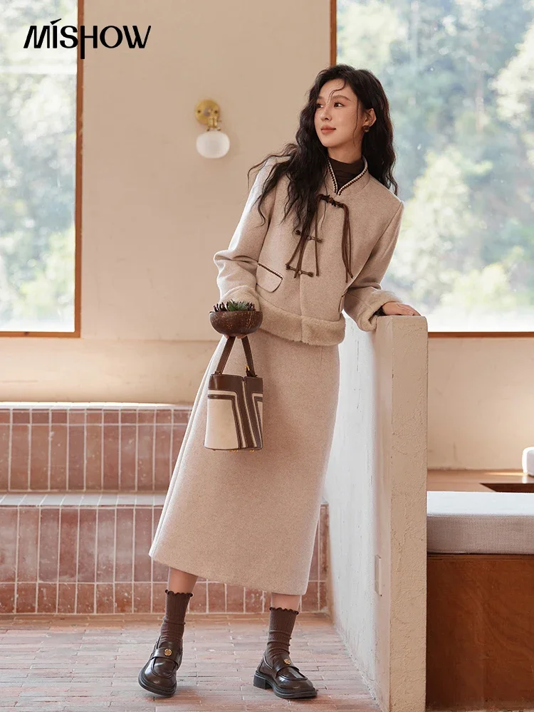 MISHOW Chinese Style Skirt Sets Women 2024 Winter New Gentle Splicing Tweed Jacket Mid-Lnegth Skirt Two Pieces Sets MXD55T0441