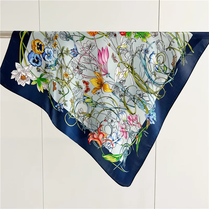 100% Moerbei Zijden Sjaal Vrouwen Vierkante Nauwkeurige Zoom Bandana 'S Top Accessoires Vierkante Hoofd Hals Sjaals Foulard Vrouwelijke 65Cm