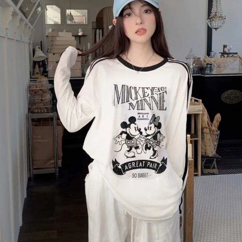 

Disney Mickey 2025 Spring Summer New Niche Tees Personality Trendy Casual Long Sleeved T-shirt Korean Version Simple Women's Top