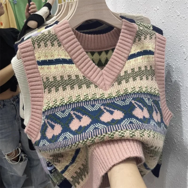 Retro V-neck Women Knitted Vest 2024 Spring Autumn Sleeveless Casual Pullover Waistcoat Female Knitting Tops