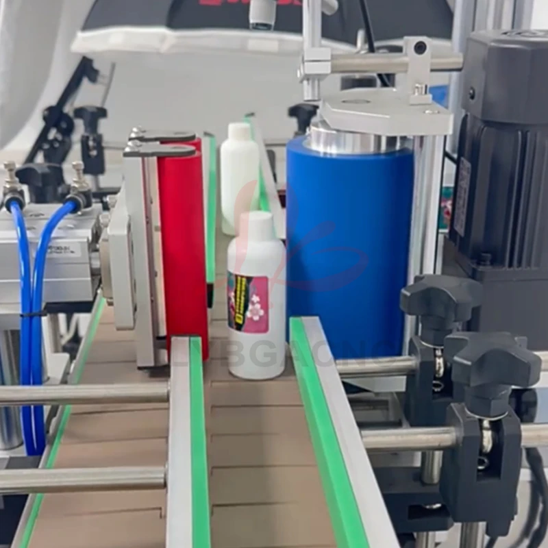 Automatic Self-adhesive Round Bottle Labeling Machine with conveyor belt Printing Labels On Bottles Adjustable Speed 360W