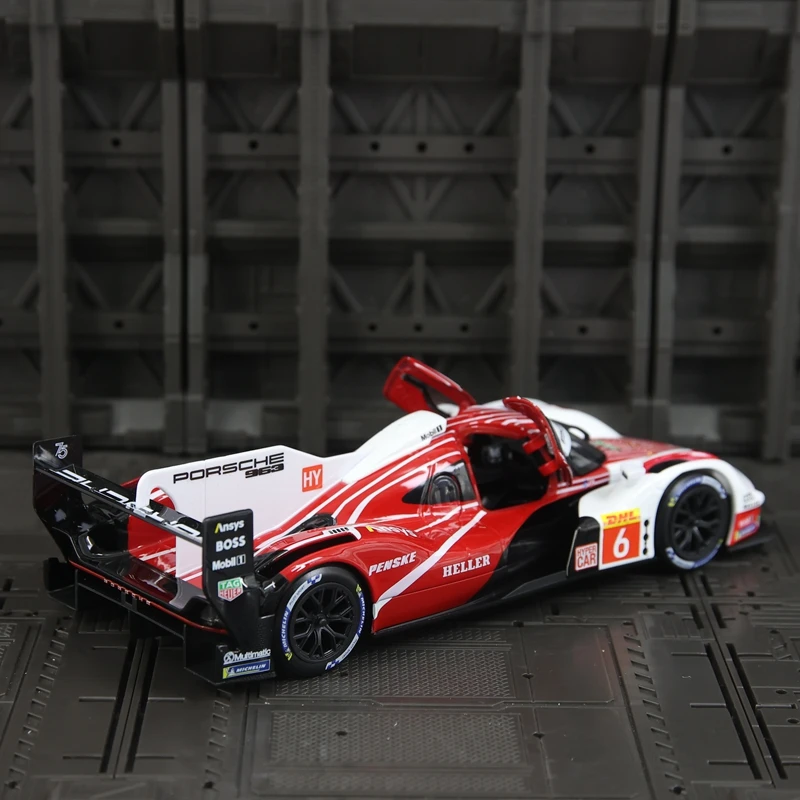 

Bburago 1:24 Модель Porsche 963 # 6 коллекционных моделей автомобилей из сплава, подходящих для коллекционирования и в качестве подарка на день рождения друзьям.