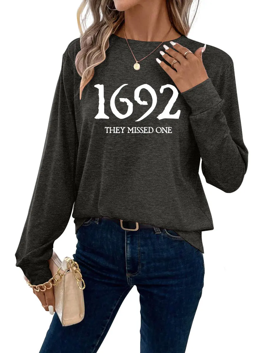 Autumn new women's long-sleeved T-shirt 1692 they missed one printed loose crew neck casual shirt with all fashion pullover
