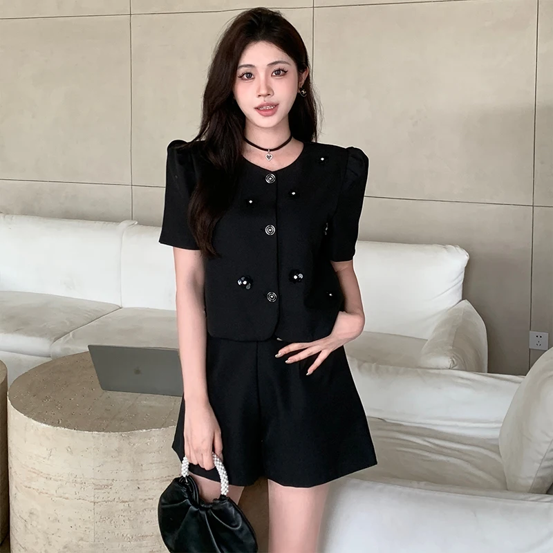 High Street French Small Fragrance Two Piece Set Women 3D Flowers Shirt Top + Short Suits Elegant Fashion OL 2 Piece Pant Sets