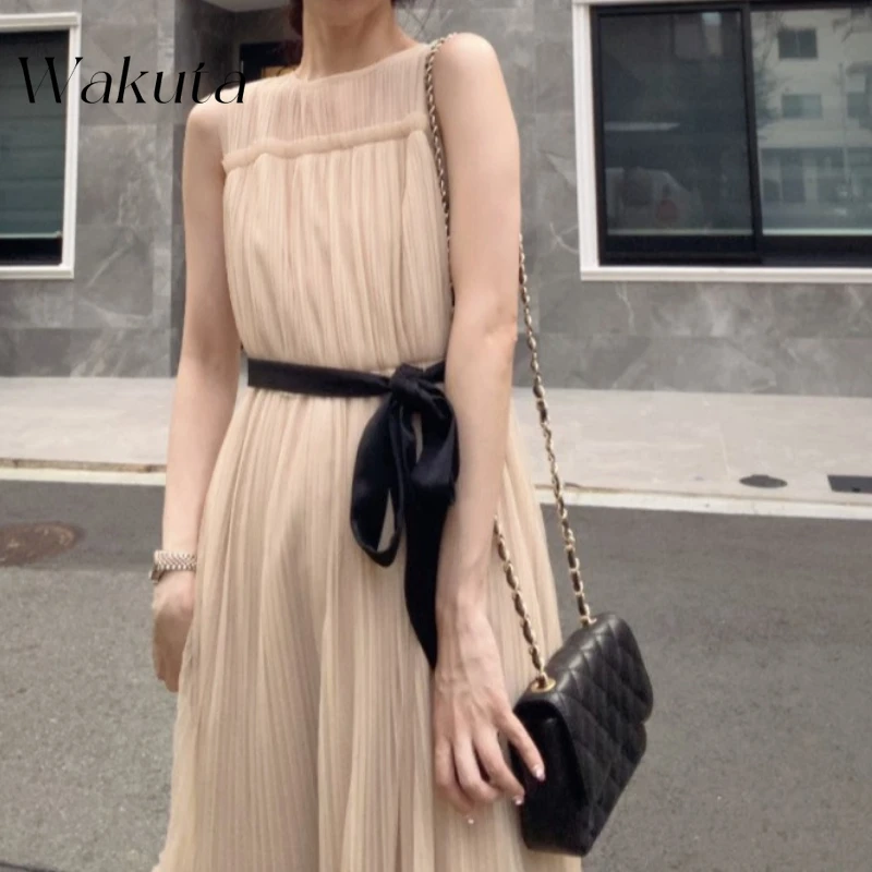 

WAKUTA Japanese Retro Romantic Round Neck Heavy Mesh Fairy Sleeveless Robe Fashion Harajuku Y2k Fairy Vestidos De Tricô Femenino