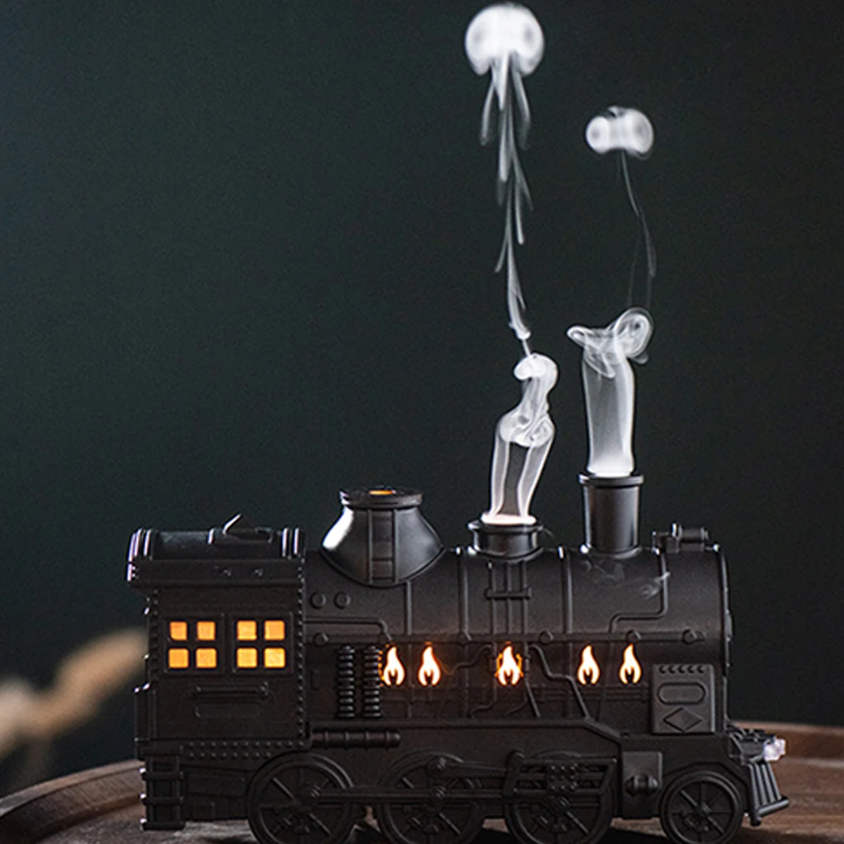 New Mini Train Shape Essential Oil Diffuser with Light Cool Mist Air Humidifier Aromatherapy Diffuser for Home Office Bedroom