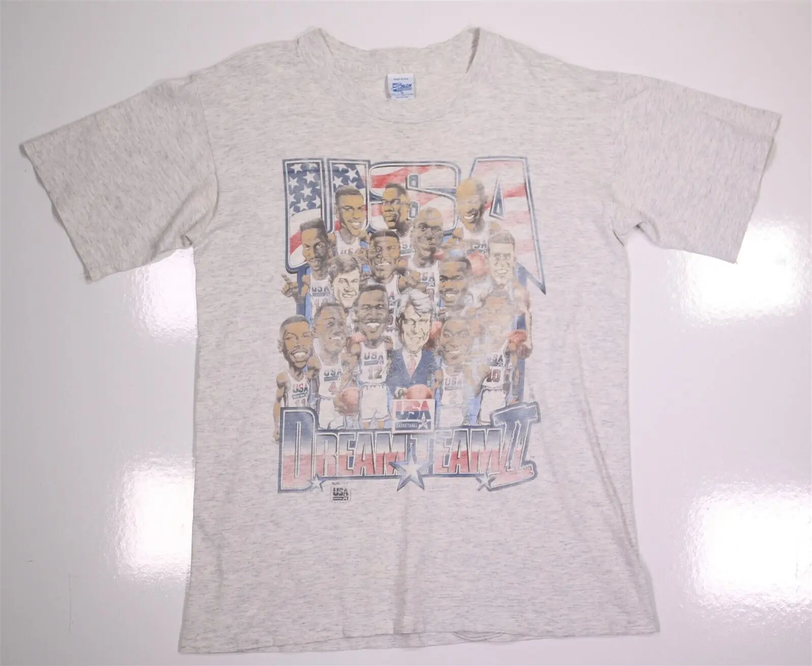 VTG 1992 90s USA Men's Basketball Dream Team II 2 T Shirt Shaq Dominique Pippen M