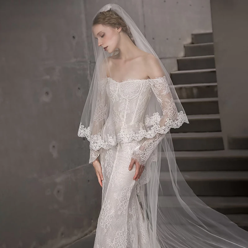 Schulterfreies, langärmliges Meerjungfrau-Hochzeitskleid für Damen mit kleiner Schleppe, leichte Luxus-Spitze, Brautkleid für die Braut