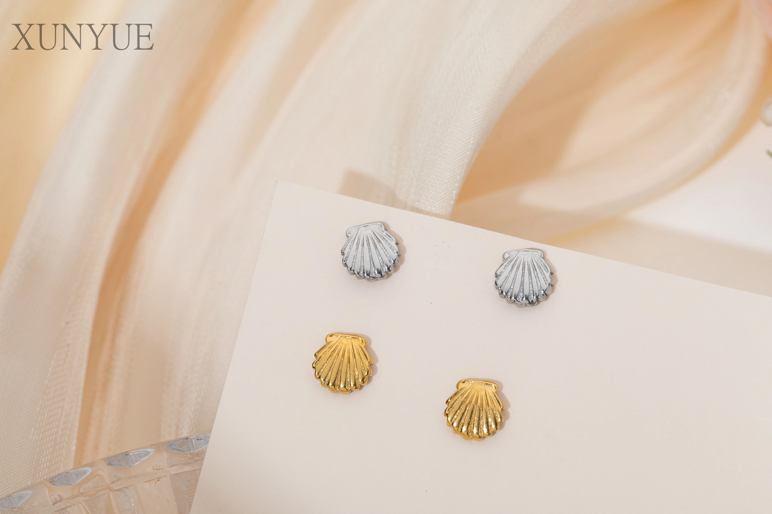 WOUWU Beach Seashell Piercing Earrings for Women Gold Color Bohemia Stud Earrings Stainless Steel Jewelry Gift Summer Trend