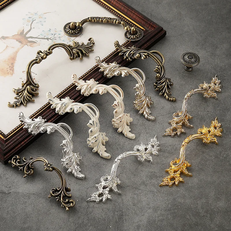 Guangluo European Antique Clothes Cabinet Door Handle Golden Silver Carved Dressing Table Drawer Handle Zinc Alloy Furniture Har
