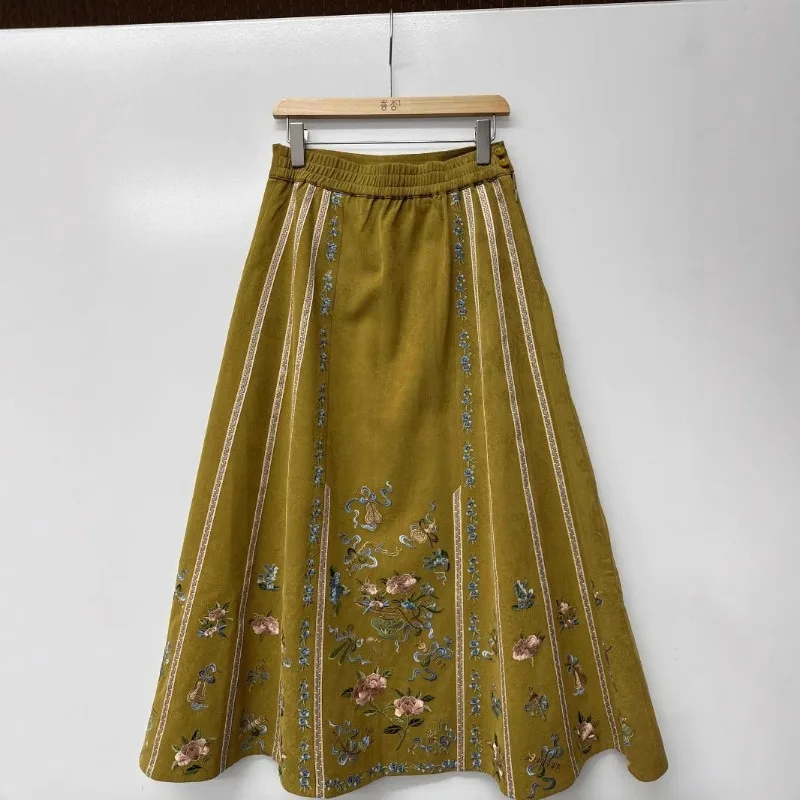 

2025 new fragrant cloud yarn embroidered horse dress