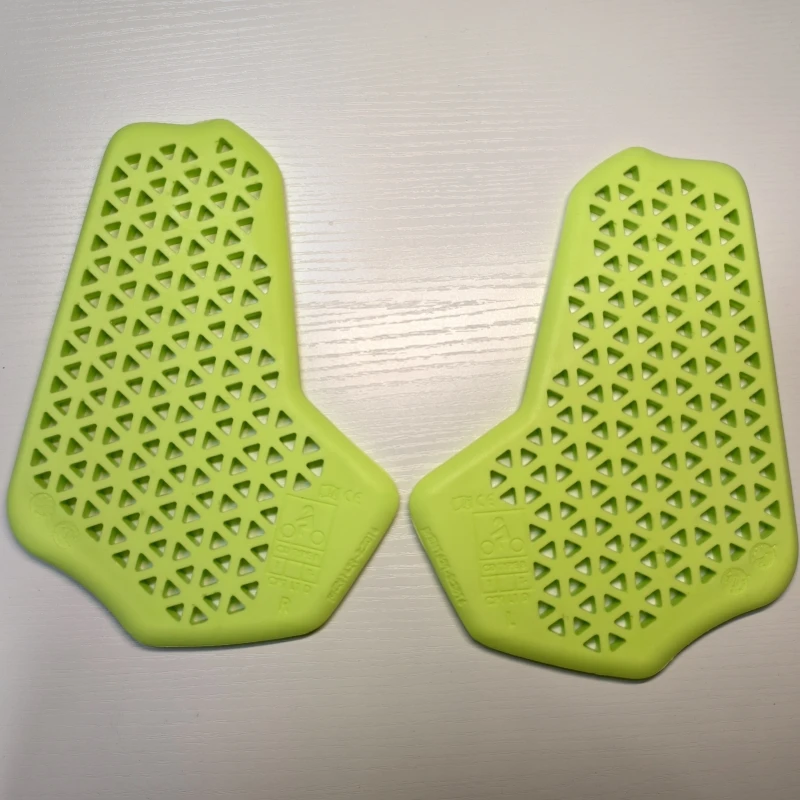 

Green CE Motorcycle Jackets Built-In Knee Elbow Shoulder Hip Chest Protection Pads Universal Protective Gear