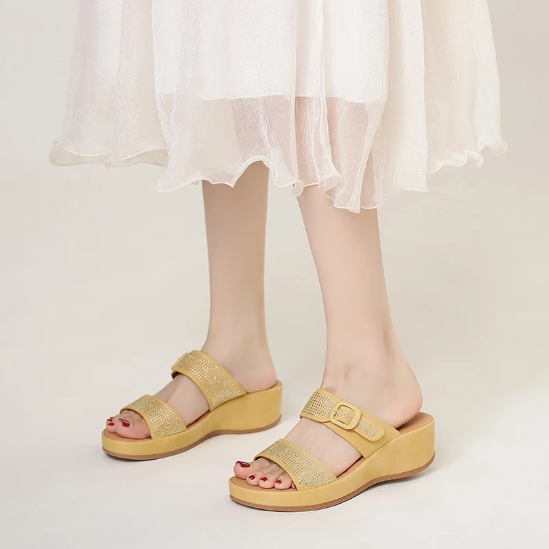 

Luxury Summer New Fashion Women's Slippers Slope Heel Thick Bottom Comfortable Water Diamond Strap Casual Anti slip Plus size