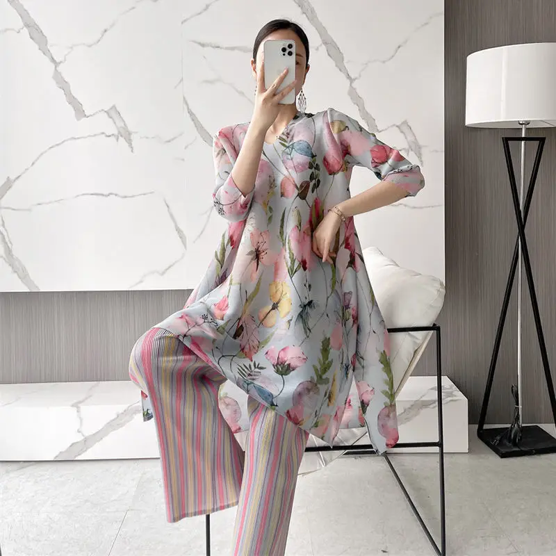 Miyake Pleated Fashion Suit 2022 Summer New Women's Casual Loose Comfortable Slim and High Elastic French Two-piece Suit Women