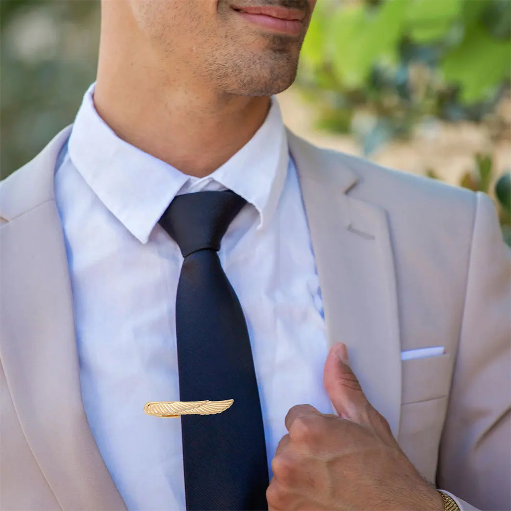 

2Pcs Unique Clips Elegant Classic Tie Clasp Business Wedding Suit Accessories for Men Formal Events Unique Wing Necktie