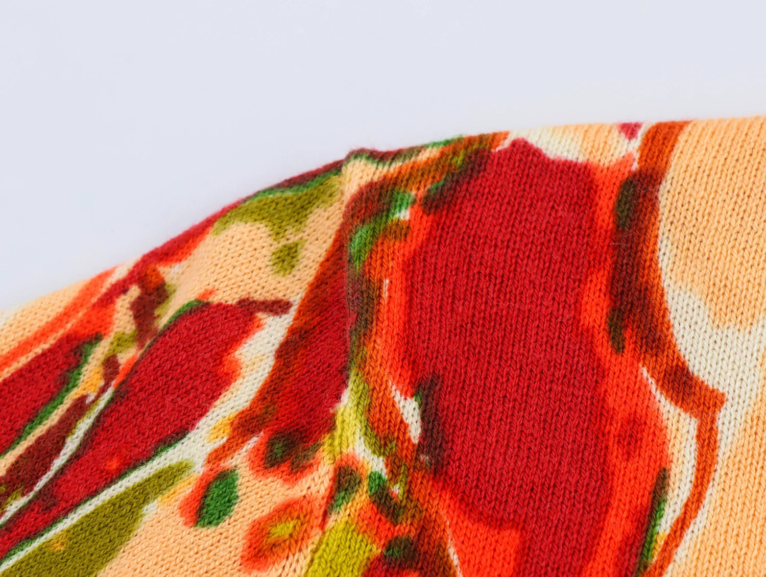 DEEABAE Wiosenna nowa odzież damska Temperamentowy nadruk z długim rękawem i okrągłym dekoltem Modny sweter z dzianiny