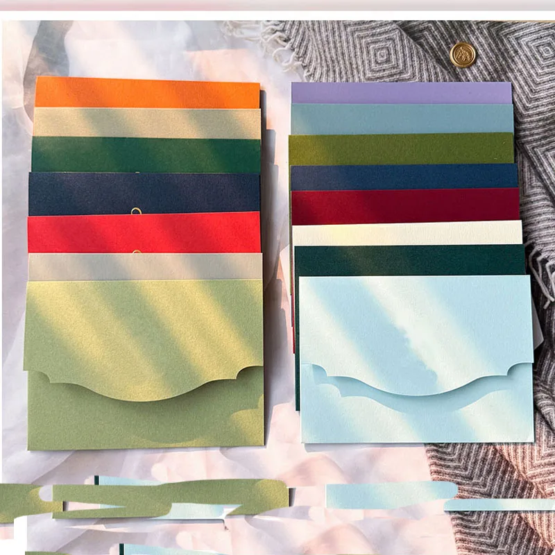 

30pcs/lot Various Colors Envelope Card Holders 250g Paper Tri-Fold 18x13cm Greeting Envelopes Wedding Invitations Customizable