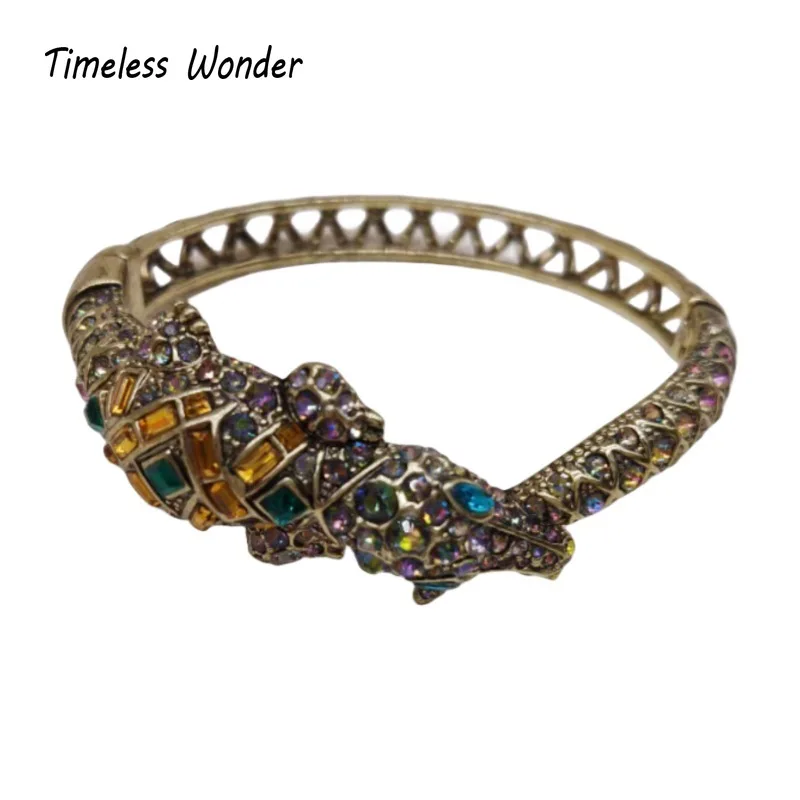 

Timeless Wonder Retro Zircon Crocodile Cuff Bangles for Women Designer Jewelry Punk Goth Runway Medieval Top Party Rare 7726