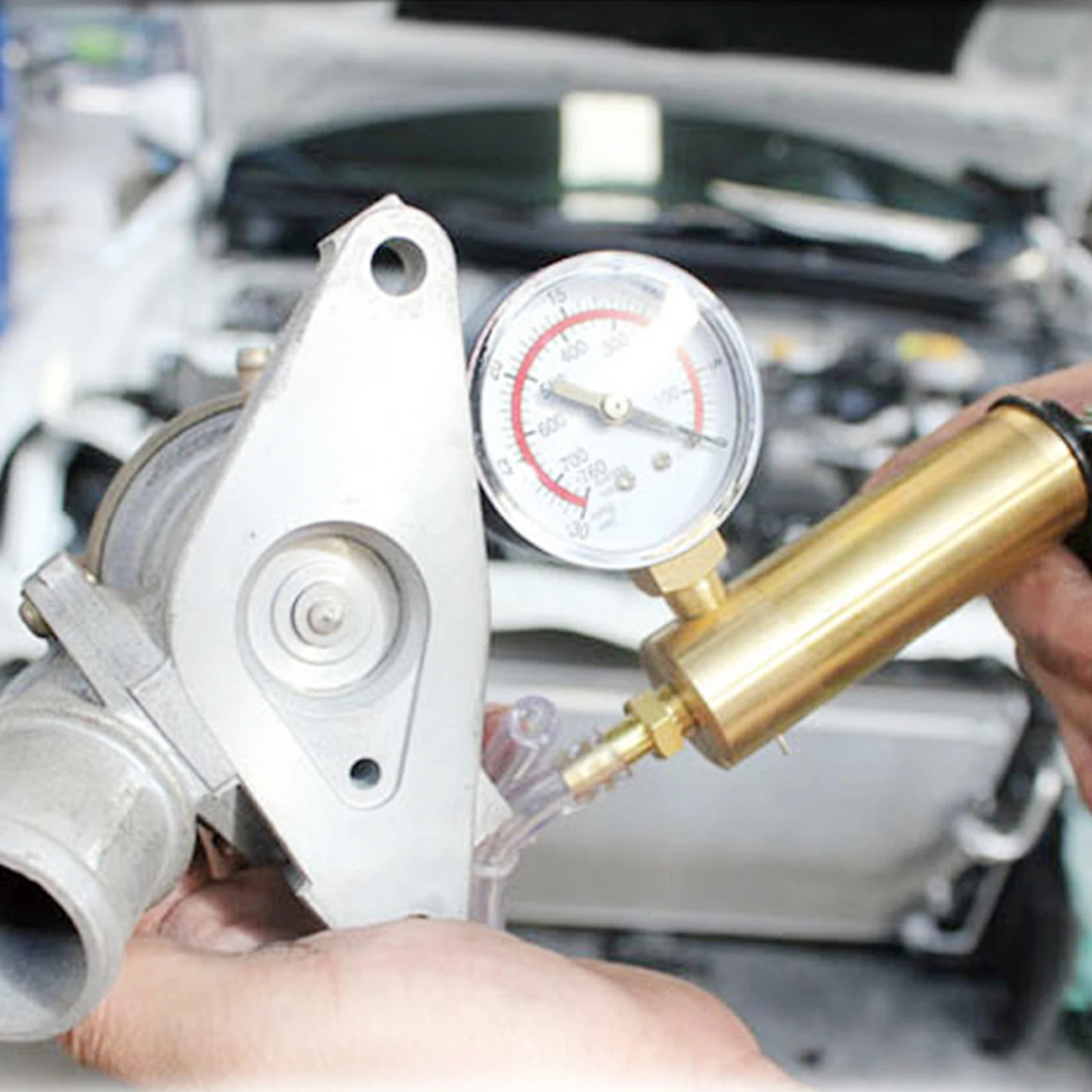 Manual Vacuum Pump with Pressure Gauge - Handheld Suction Gun for Car Brake Fluid Oil Bleeding, Air Conditioning Maintenance