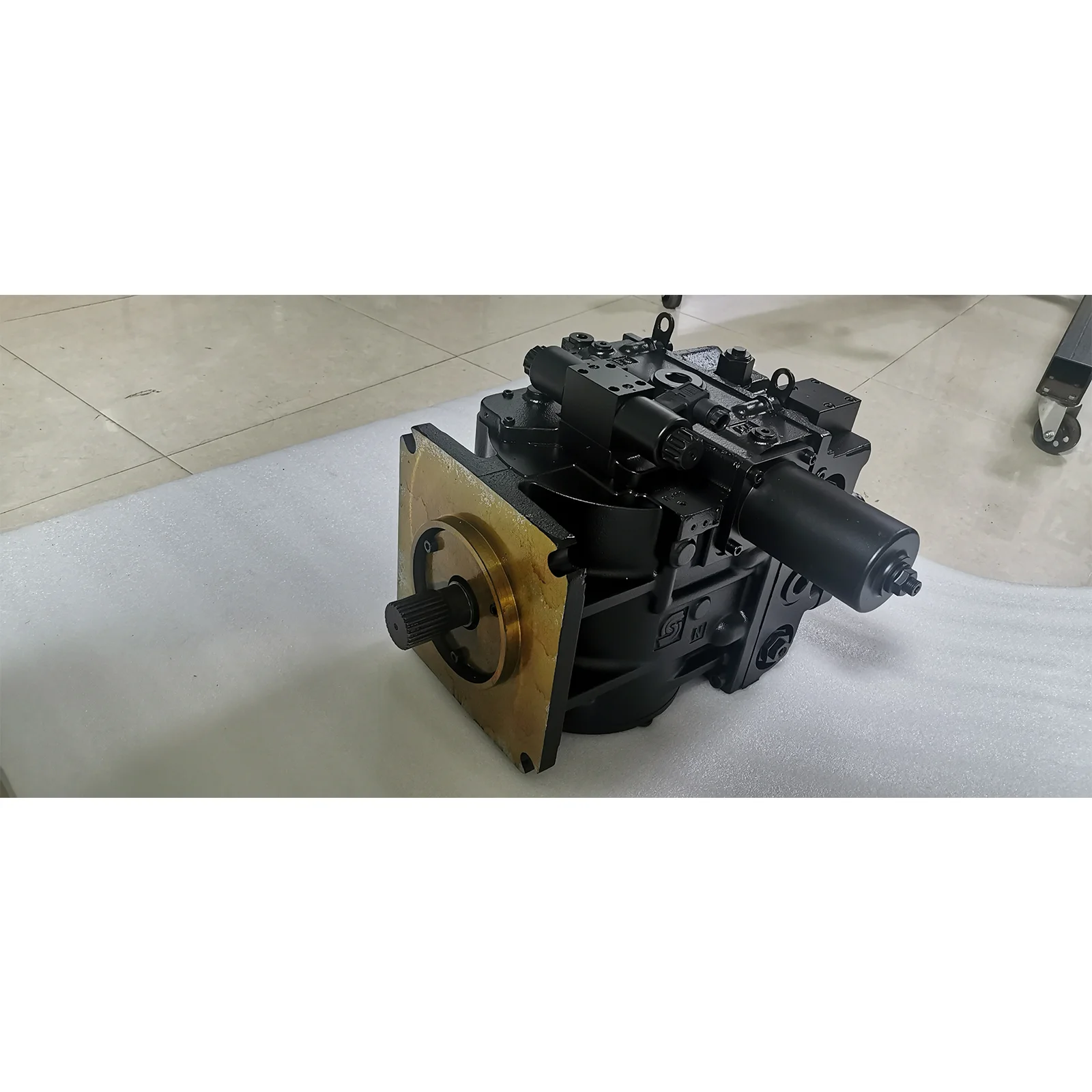 Good Quality Series 90 Axial Piston Pump 90R180 CA2 AB80 S7C8 H00 NNN Hydraulic Pump 90L 90R Full Series Hydraulic Piston Pump