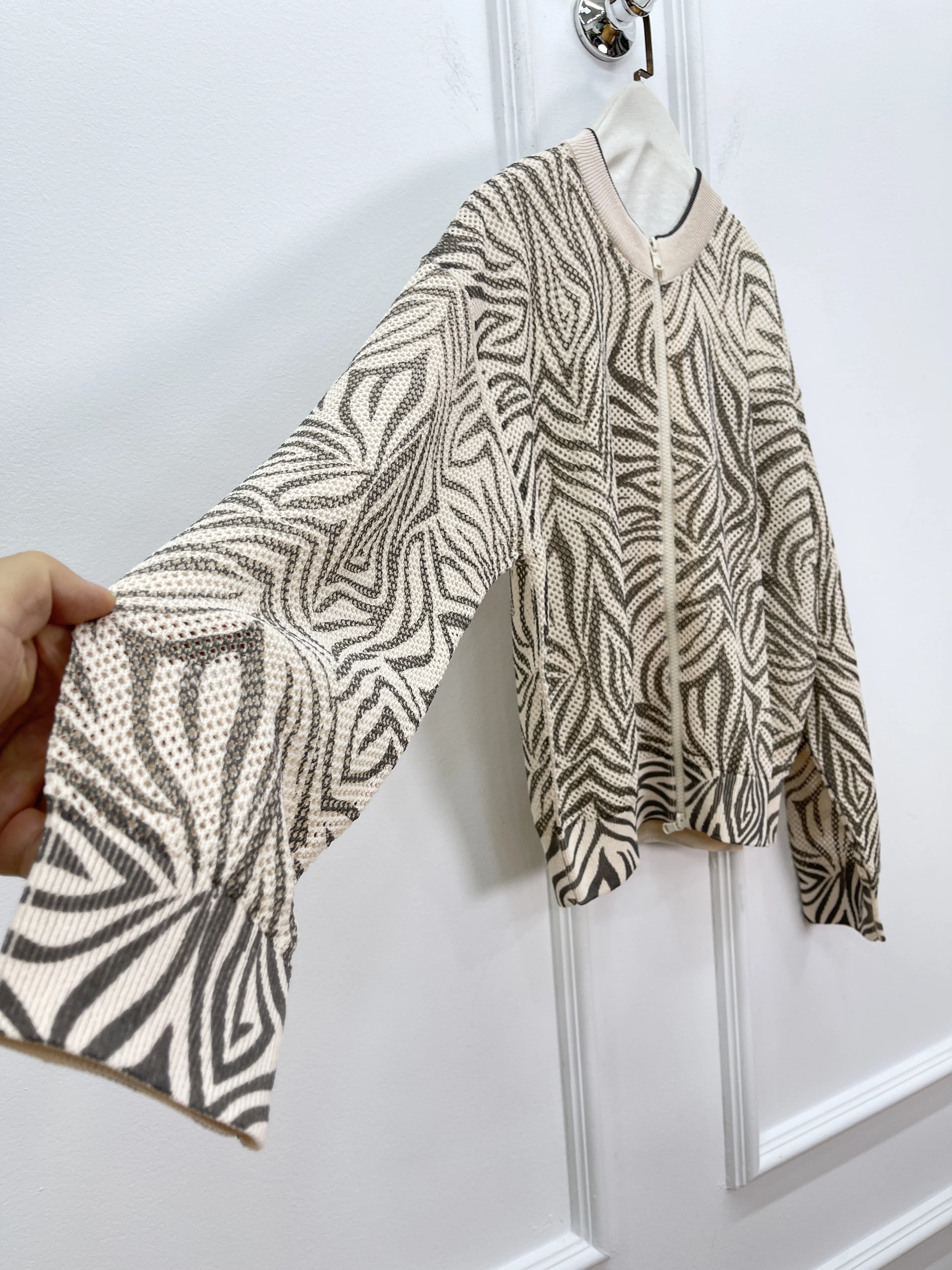 Herfst en winter nieuwe hoogwaardige mode casual bedrukte gebreide vest met ritssluiting voor dames