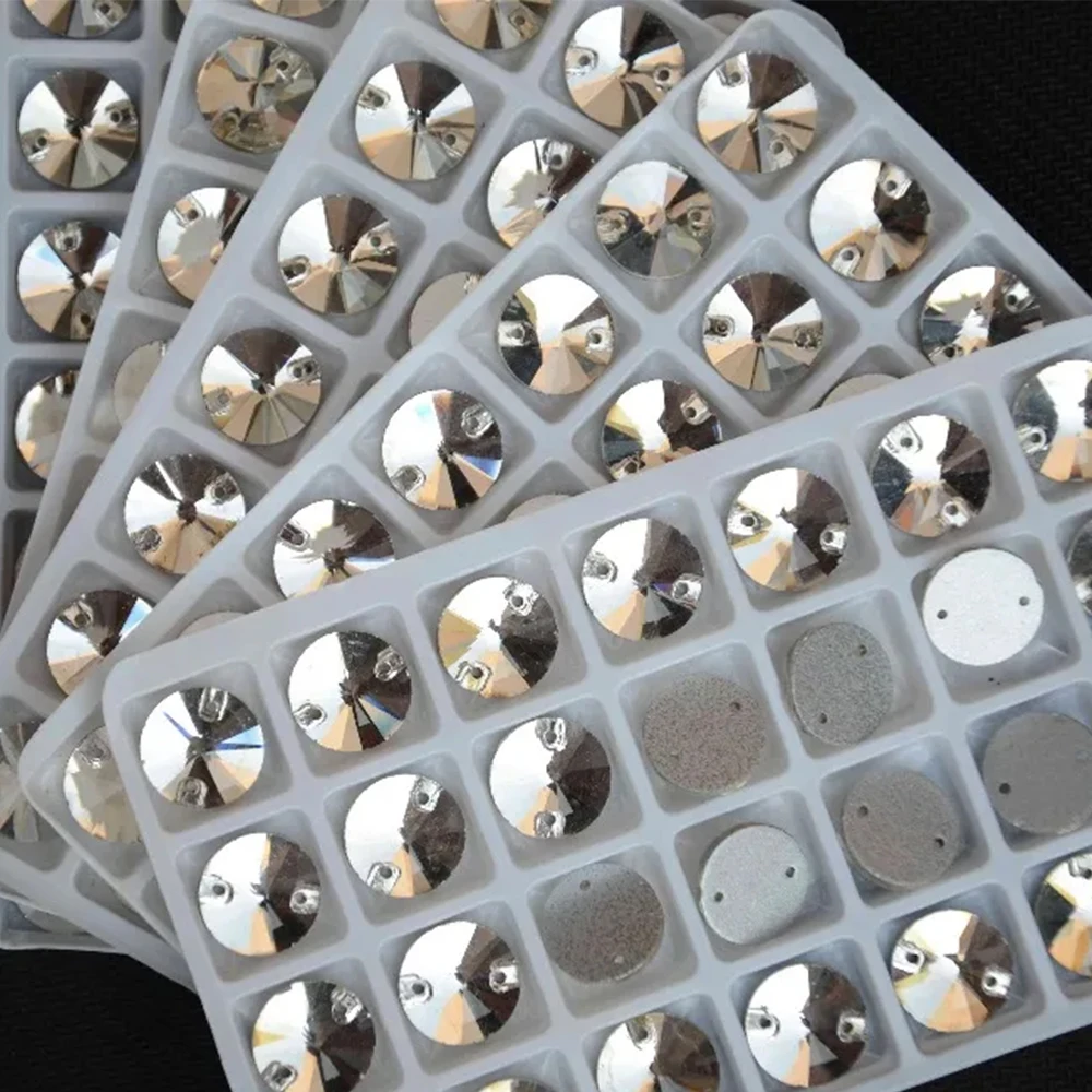 Großhandel kristallklare Rivoli zum Aufnähen von Stein, flache Rückseite, 2 Löcher, 8, 10, 12, 14, 16, 18 mm, runde Glas-Nähkristallperlen, Kleiderherstellung