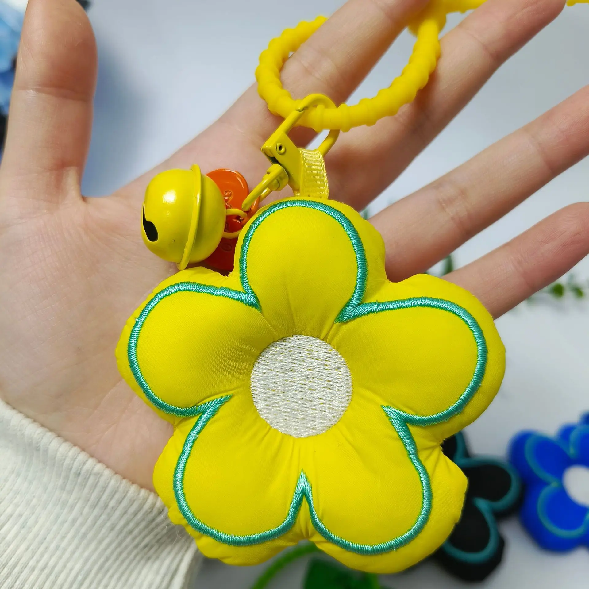 INS Fashion Flower Pendant 3D Flower Keychain Backpack Keychain Accessory Lace Trim Bow Fabric